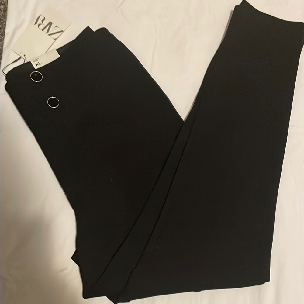 Black Wide-Leg Pants with Ring Detail